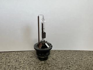 Лампа ксенон Subaru IMPREZA GP2 84920AE010, PHILIPS D2R 1 ракурс