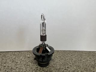 Лампа ксенон Subaru IMPREZA GP2 84920AE010, PHILIPS D2R 2 ракурс