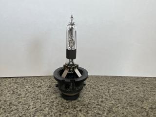 Лампа ксенон Subaru IMPREZA GP2 84920AE010, PHILIPS D2R 2 ракурс