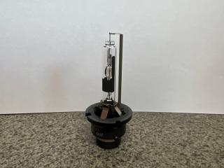 Лампа ксенон Toyota PRIUS NHW20 90981-20028, HARISON D4R 35W 3 ракурс Лампа ксенон Toyota PRIUS NHW20 90981-20028, HARISON D4R 35W 3 ракурс