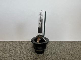 Лампа ксенон Toyota PRIUS NHW20 90981-20028, PHILIPS D4R 35W 2 ракурс Лампа ксенон Toyota PRIUS NHW20 90981-20028, PHILIPS D4R 35W 2 ракурс