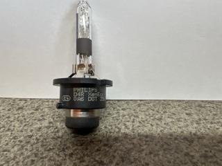 Лампа ксенон Toyota PRIUS NHW20 90981-20028, PHILIPS D4R 35W 5 ракурс Лампа ксенон Toyota PRIUS NHW20 90981-20028, PHILIPS D4R 35W 5 ракурс