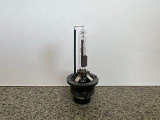 Лампа ксенон Toyota PRIUS NHW20 90981-20028, KOITO D4R 35W 2 ракурс Лампа ксенон Toyota PRIUS NHW20 90981-20028, KOITO D4R 35W 2 ракурс