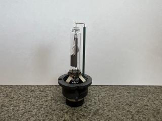 Лампа ксенон Toyota PRIUS NHW20 90981-20028, KOITO D4R 35W 3 ракурс Лампа ксенон Toyota PRIUS NHW20 90981-20028, KOITO D4R 35W 3 ракурс