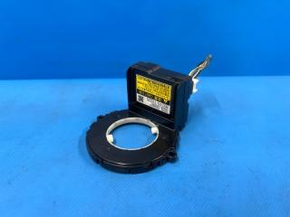 Датчик положения руля Toyota PRIUS ZVW30 2ZR 89245-74020 1 ракурс