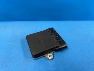 Коммутатор Lexus IS300 JCE10 89621-30030 2 ракурс