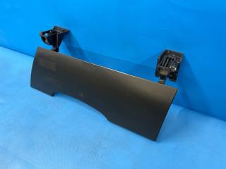 Крышка бардачка правая передняя Toyota VOXY AZR60 1AZ 55041-28030 3 ракурс Крышка бардачка правая передняя Toyota VOXY AZR60 1AZ 55041-28030 3 ракурс