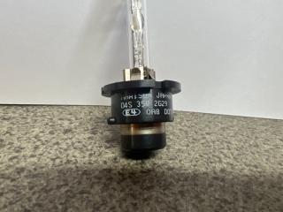 Лампа ксенон Toyota PRIUS ZVW30 2ZR 90981-20028, HARISON D4S. 35W 5 ракурс Лампа ксенон Toyota PRIUS ZVW30 2ZR 90981-20028, HARISON D4S. 35W 5 ракурс
