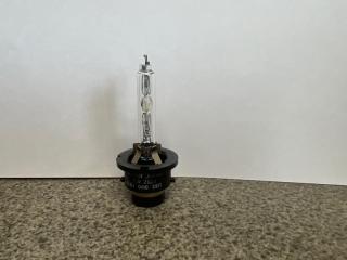 Лампа ксенон Toyota PRIUS ZVW30 2ZR 90981-20028, HARISON D4S. 35W 1 ракурс Лампа ксенон Toyota PRIUS ZVW30 2ZR 90981-20028, HARISON D4S. 35W 1 ракурс