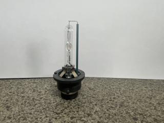 Лампа ксенон Toyota NOAH ZRR70, ZRR75 3ZR 90981-20028 2 ракурс Лампа ксенон Toyota NOAH ZRR70, ZRR75 3ZR 90981-20028 2 ракурс