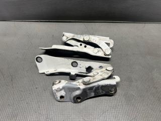 Петля капота Nissan CEDRIC Y34 VQ25 65401-AG000 2 ракурс