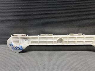 Крепление бампера правое заднее Toyota WISH ZGE20 2ZR 52155-68030 3 ракурс