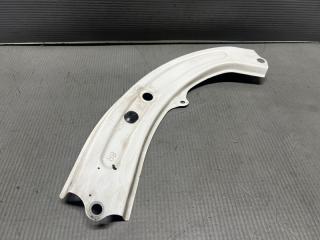 Планка под фары правая передняя Toyota ISIS ZGM10 2ZR 53213-44020 3 ракурс