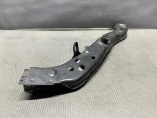 Планка телевизора правая Toyota AVENSIS ZRT272 3ZR 53202-05030 2 ракурс Планка телевизора правая Toyota AVENSIS ZRT272 3ZR 53202-05030 2 ракурс