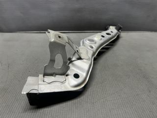 Планка телевизора правая Toyota PRIUS ZVW30 2ZR 53747-47010 2 ракурс