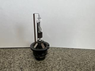 Лампа ксенон Toyota NADIA ACN15 81128-44170, D2R PHILIPS 35W 3 ракурс Лампа ксенон Toyota NADIA ACN15 81128-44170, D2R PHILIPS 35W 3 ракурс