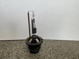 Лампа ксенон Toyota NADIA ACN15 81128-44170, D2R PHILIPS 35W 3 ракурс Лампа ксенон Toyota NADIA ACN15 81128-44170, D2R PHILIPS 35W 3 ракурс