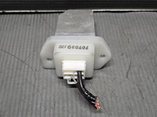 Реостат передний Nissan SERENA C25, CC25, CNC25, NC25 MR20 27226-70T03 3 ракурс Реостат передний Nissan SERENA C25, CC25, CNC25, NC25 MR20 27226-70T03 3 ракурс