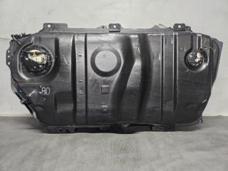 Бензобак Toyota ISIS ZGM11 3ZR 77001-44063 1 ракурс