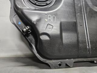 Бензобак Toyota ISIS ZGM11 3ZR 77001-44063 5 ракурс