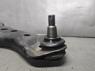 Рычаг правый передний Toyota ISIS ZGM11 2ZR 48068-29255 2 ракурс
