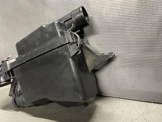 Корпус воздушного фильтра Toyota SIENTA NHP170 1NZFXE 17700-21200 3 ракурс Корпус воздушного фильтра Toyota SIENTA NHP170 1NZFXE 17700-21200 3 ракурс