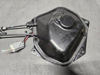 Доводчик двери правый задний Nissan SERENA C26 MR20 979401VA0B 5 ракурс