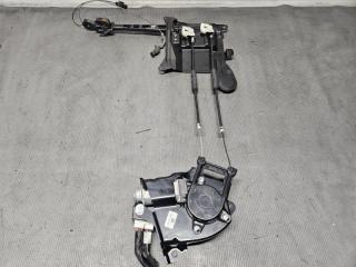 Доводчик двери левый задний Toyota NOAH ZRR70, ZRR75 3ZR 85006-28060 2 ракурс