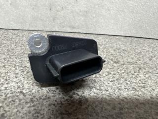 Датчик расхода воздуха Nissan X-TRAIL NT31 MR20 22680 7S000 5 ракурс