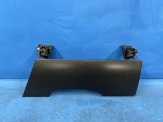 Крышка бардачка правая передняя Toyota VOXY AZR60 1AZ 55041-28030 1 ракурс Крышка бардачка правая передняя Toyota VOXY AZR60 1AZ 55041-28030 1 ракурс