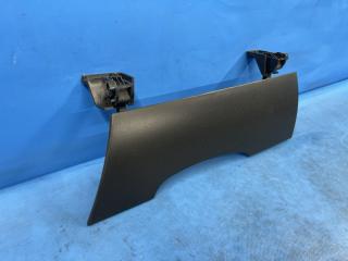 Крышка бардачка правая передняя Toyota VOXY AZR60 1AZ 55041-28030 2 ракурс Крышка бардачка правая передняя Toyota VOXY AZR60 1AZ 55041-28030 2 ракурс