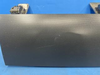 Крышка бардачка левая передняя Toyota VOXY AZR60 1AZ 55042-28030 3 ракурс Крышка бардачка левая передняя Toyota VOXY AZR60 1AZ 55042-28030 3 ракурс