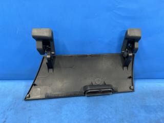 Крышка бардачка левая передняя Toyota VOXY AZR60 1AZ 55042-28030 4 ракурс Крышка бардачка левая передняя Toyota VOXY AZR60 1AZ 55042-28030 4 ракурс