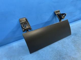 Крышка бардачка левая передняя Toyota VOXY AZR60 1AZ 55042-28030 2 ракурс Крышка бардачка левая передняя Toyota VOXY AZR60 1AZ 55042-28030 2 ракурс