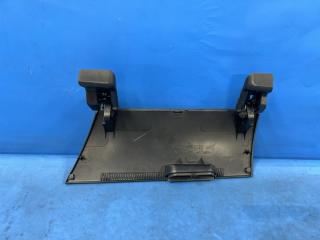 Крышка бардачка левая передняя Toyota VOXY AZR60 1AZ 55042-28030 4 ракурс Крышка бардачка левая передняя Toyota VOXY AZR60 1AZ 55042-28030 4 ракурс