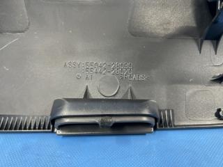 Крышка бардачка левая передняя Toyota VOXY AZR60 1AZ 55042-28030 5 ракурс Крышка бардачка левая передняя Toyota VOXY AZR60 1AZ 55042-28030 5 ракурс