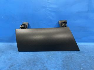 Крышка бардачка левая передняя Toyota VOXY AZR60 1AZ 55042-28030 1 ракурс
