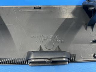 Крышка бардачка левая передняя Toyota VOXY AZR60 1AZ 55042-28030 5 ракурс