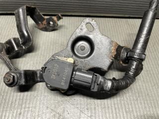 Датчик корректора фар задний Toyota SAI AZK10 2AZ 89407-76010 2 ракурс