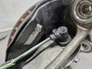 Ступица правая передняя Toyota PRIUS NHW20 1NZ 43201-47010 4 ракурс
