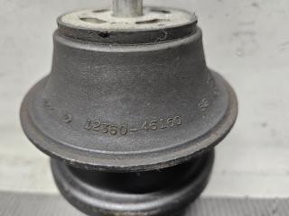 Подушка двигателя правая передняя Toyota PROGRES JCG10 1JZ 12360-46160 3 ракурс