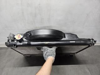 Радиатор Nissan SKYLINE V35 VQ25DD 21460-AL500 5 ракурс Радиатор Nissan SKYLINE V35 VQ25DD 21460-AL500 5 ракурс