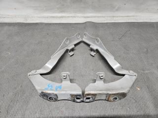 Петля капота Nissan STAGEA M35 VQ25 65400AL500 1 ракурс Петля капота Nissan STAGEA M35 VQ25 65400AL500 1 ракурс