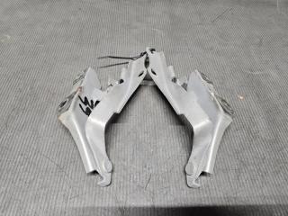 Петля капота Nissan STAGEA M35 VQ25 65400AL500 4 ракурс