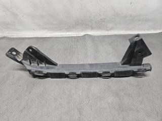 Крепление бампера правое переднее Honda STREAM RN6 R18A 71140-SMA-000 2 ракурс