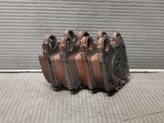 Тормозные колодки задние Toyota PROGRES JCG10 1JZ 04466-51020 2 ракурс