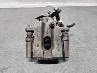 Суппорт правый задний Toyota BLADE AZE156 2AZ 47830-12240 1 ракурс