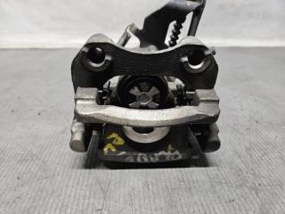 Суппорт левый задний Toyota BLADE AZE156 2AZ 47850-12240 5 ракурс