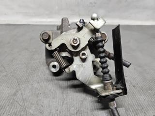 Суппорт левый задний Toyota BLADE AZE156 2AZ 47850-12240 3 ракурс