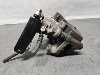 Суппорт левый задний Toyota BLADE AZE156 2AZ 47850-12240 4 ракурс